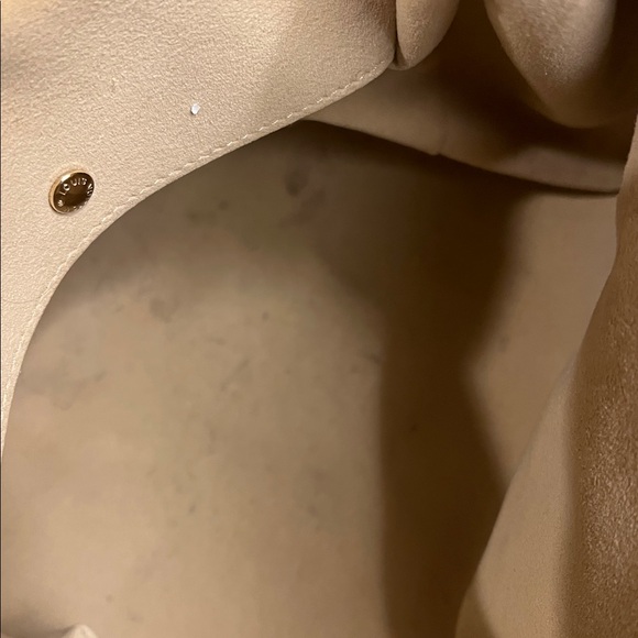 Louis Vuitton Galliera PM monogram shoulder bag. - Picture 13 of 13